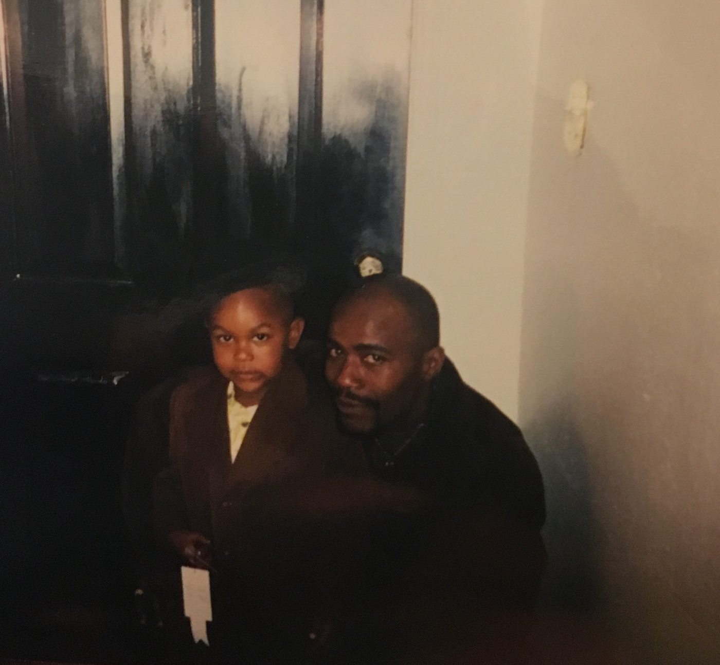 d'Artagnan as a young boy with his father